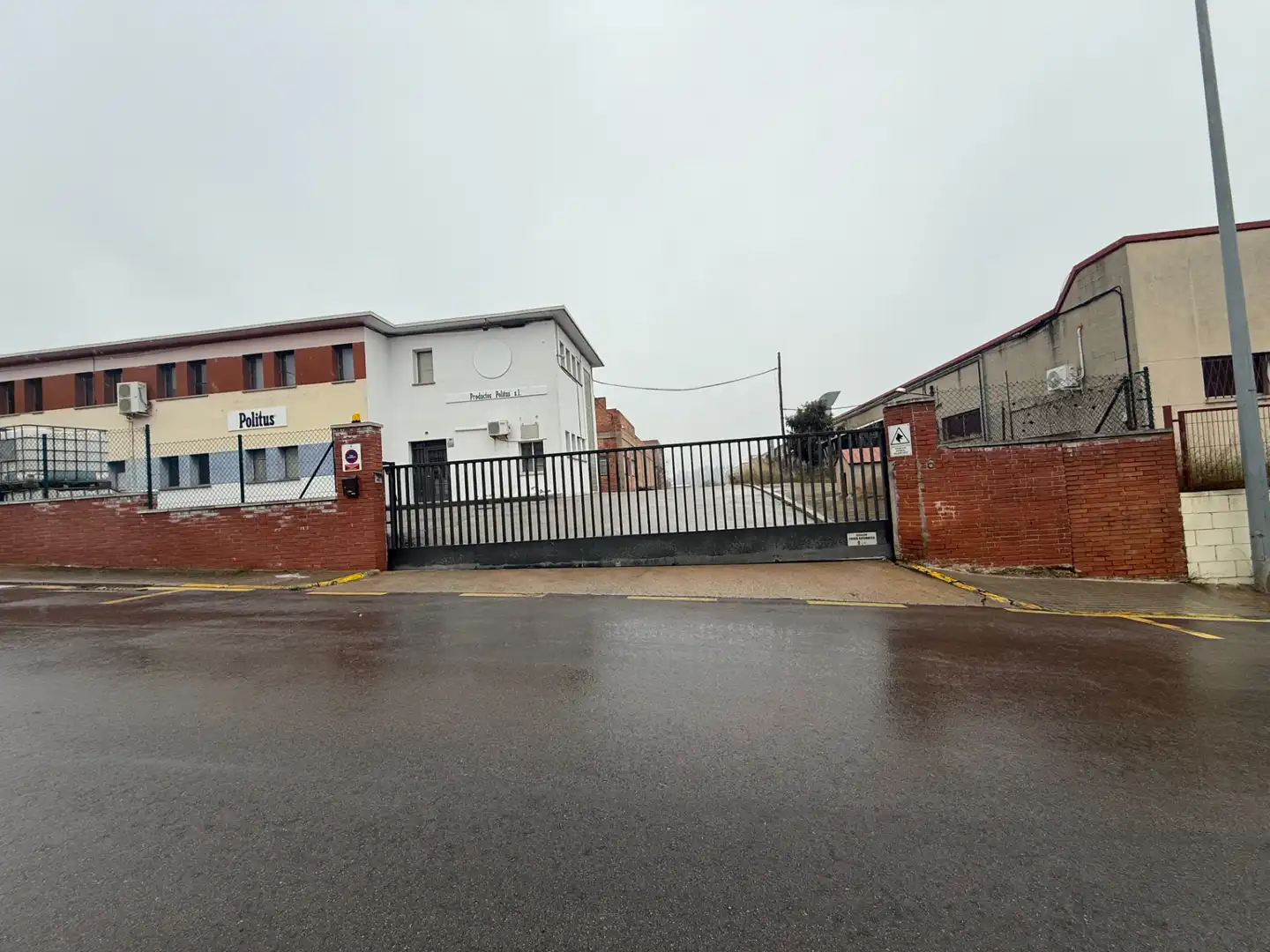 Industrial building for sale in Zona Industrial, imagen 3