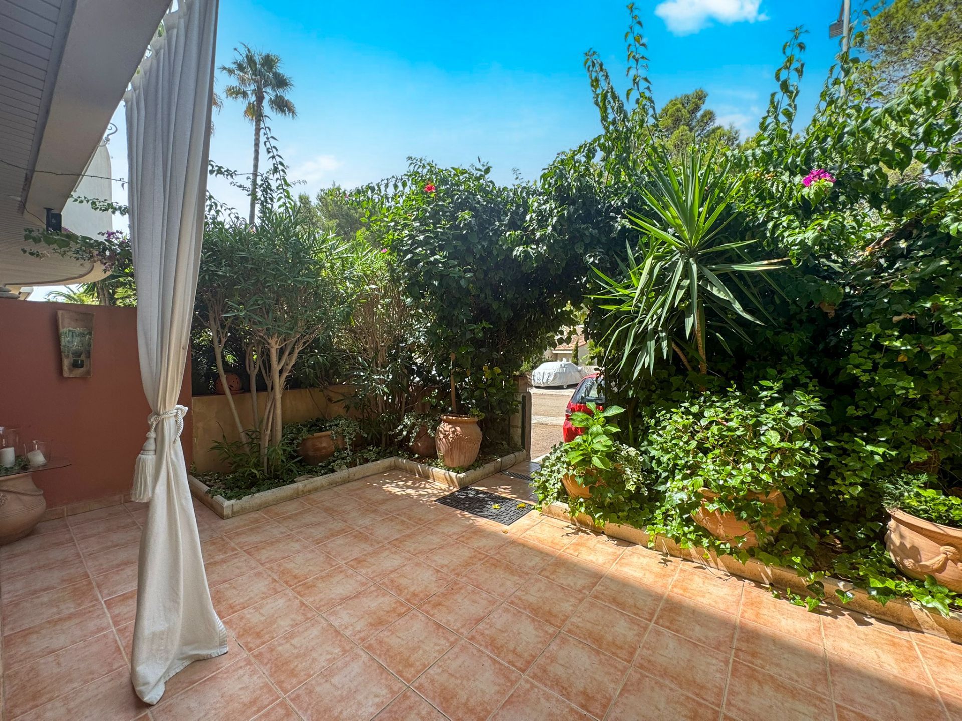 Jardí de Apartament en venda en Calvià amb Aire condicionat, Terrassa i Piscina comunitària