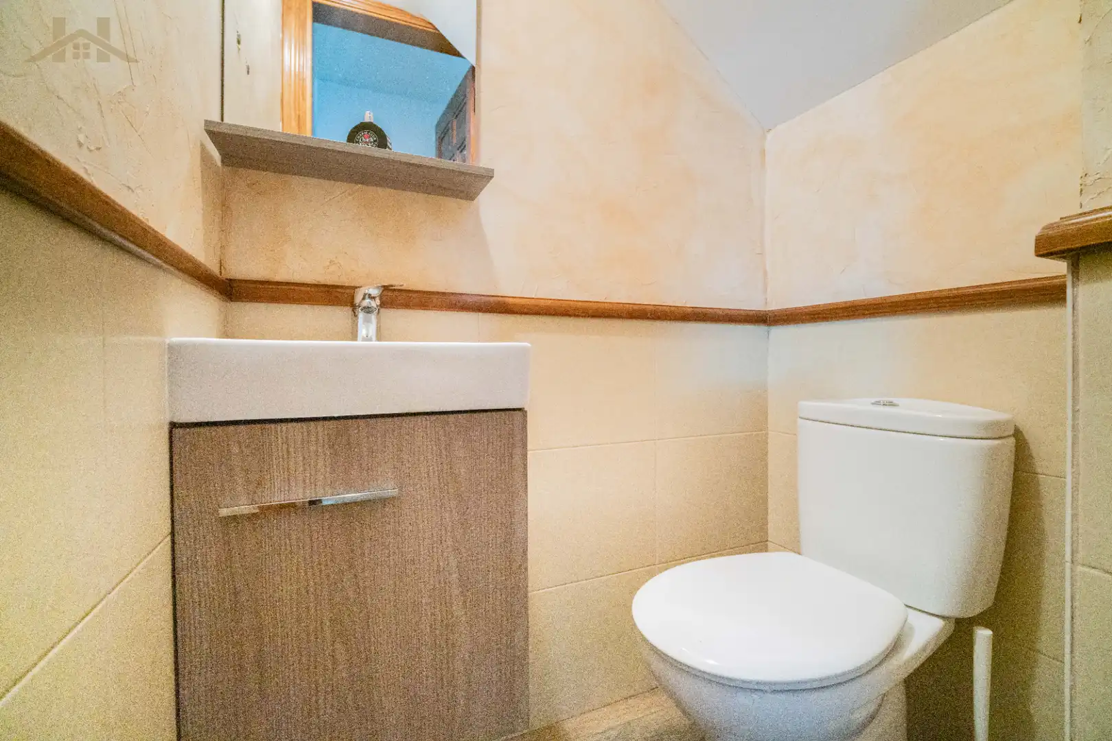 Baño de Casa adosada en venta en Alcobendas con Aire acondicionado, Calefacción y Jardín privado