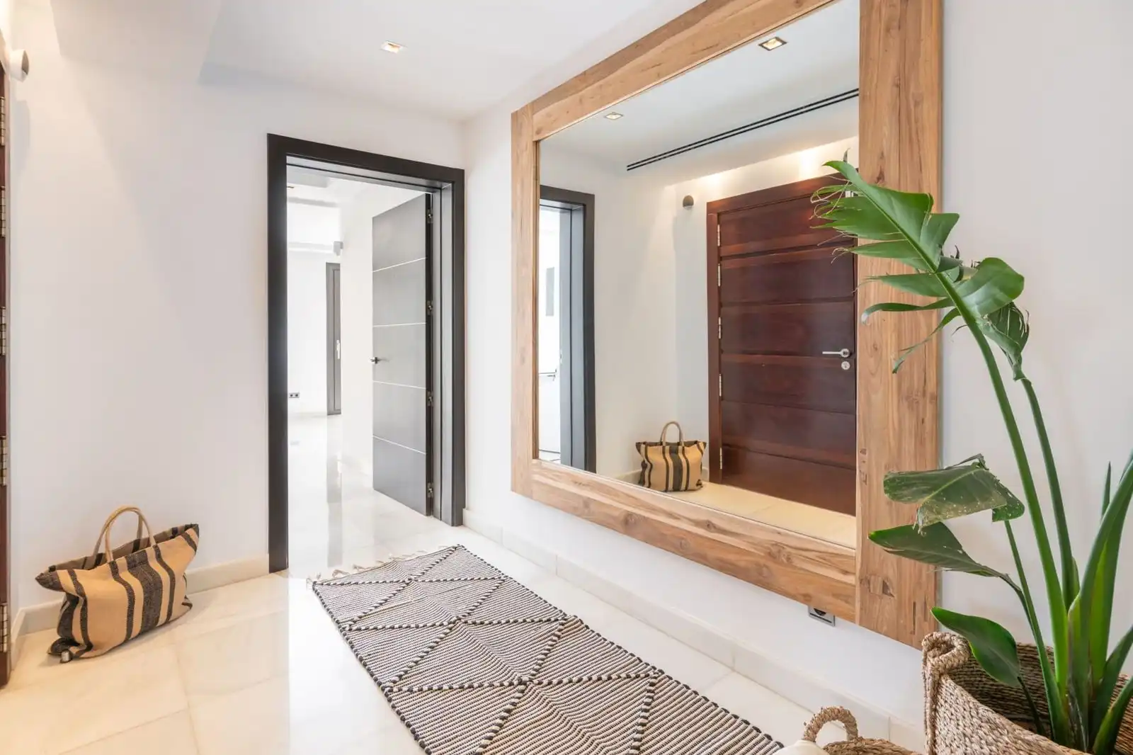 Villa con piscina in vendita a Avenida Miguel de Cervantes 15, imagen 2