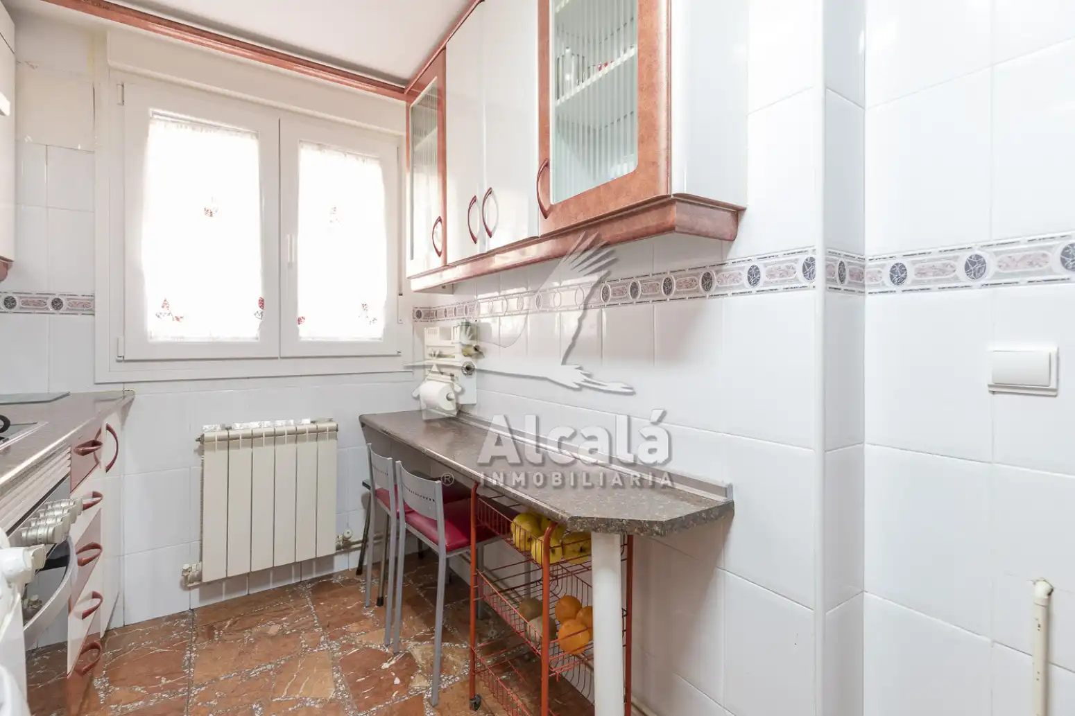 Küche von Einfamilien-Reihenhaus zum Verkauf in Alcalá de Henares mit Heizung, Parkett und Schwimmbad