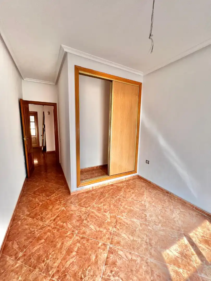 Habitación de Piso en venta en Alhama de Almería