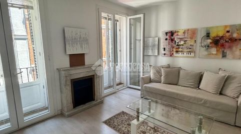 Foto 3 de Piso de alquiler en Cortes - Huertas, Madrid Capital