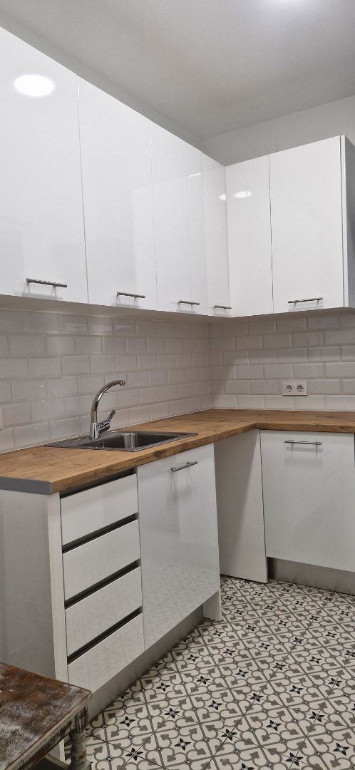 Kitchen of Flat to rent in  Barcelona Capital  with Oven and Balcony