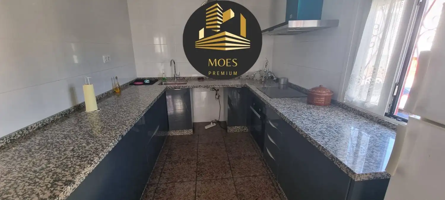 Casa con terraza en venta en Castillo de Locubín, imagen 9