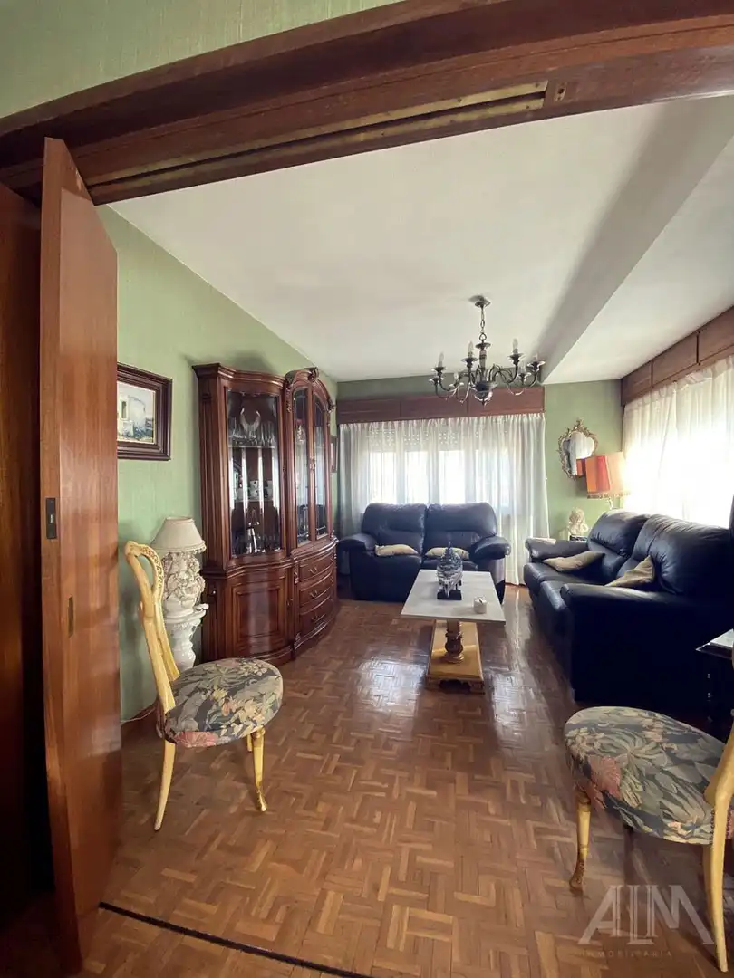 Flat with lift for sale in Reyes Católicos, imagen 8