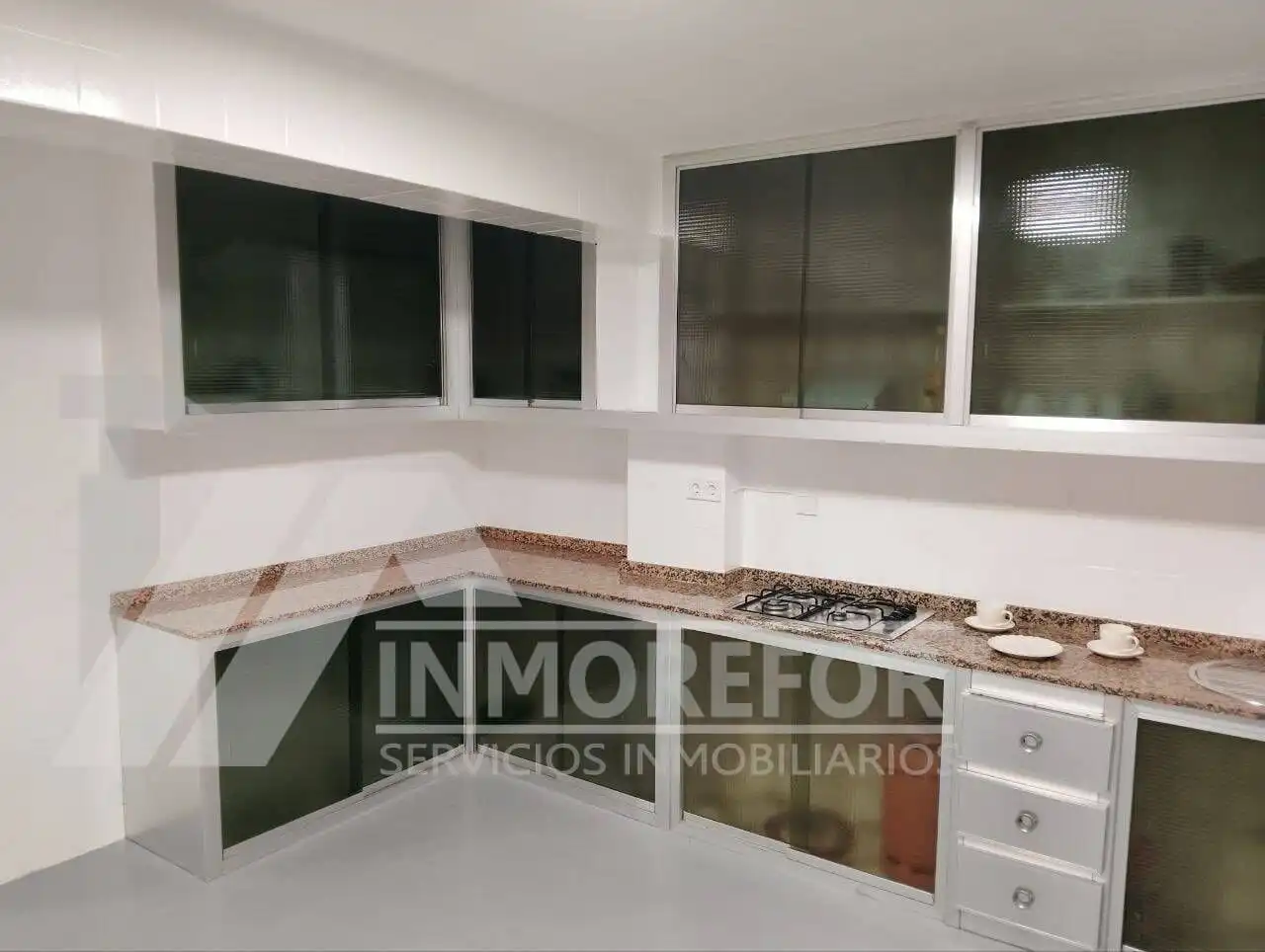 Flat with terrace for sale in Avenida PERIODISTA RODOLF SALAZAR, imagen 2