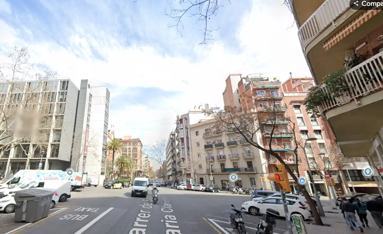 Exterior view of Flat for sale in Barcelona  with Air Conditioner