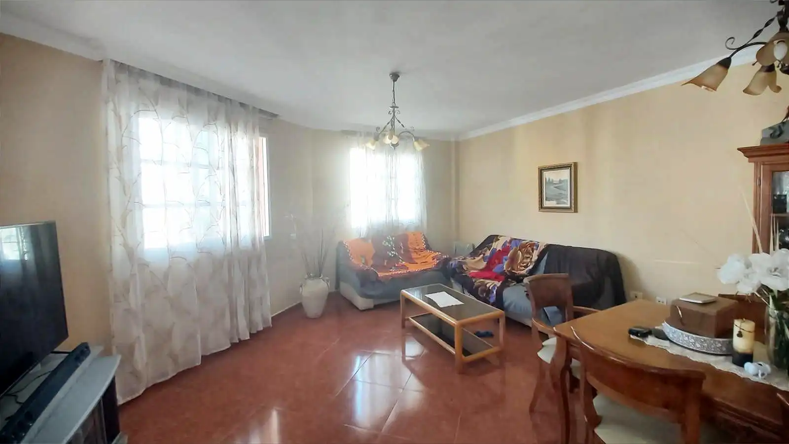 Sala d'estar de Casa o xalet en venda en Los Realejos amb Terrassa i Balcó