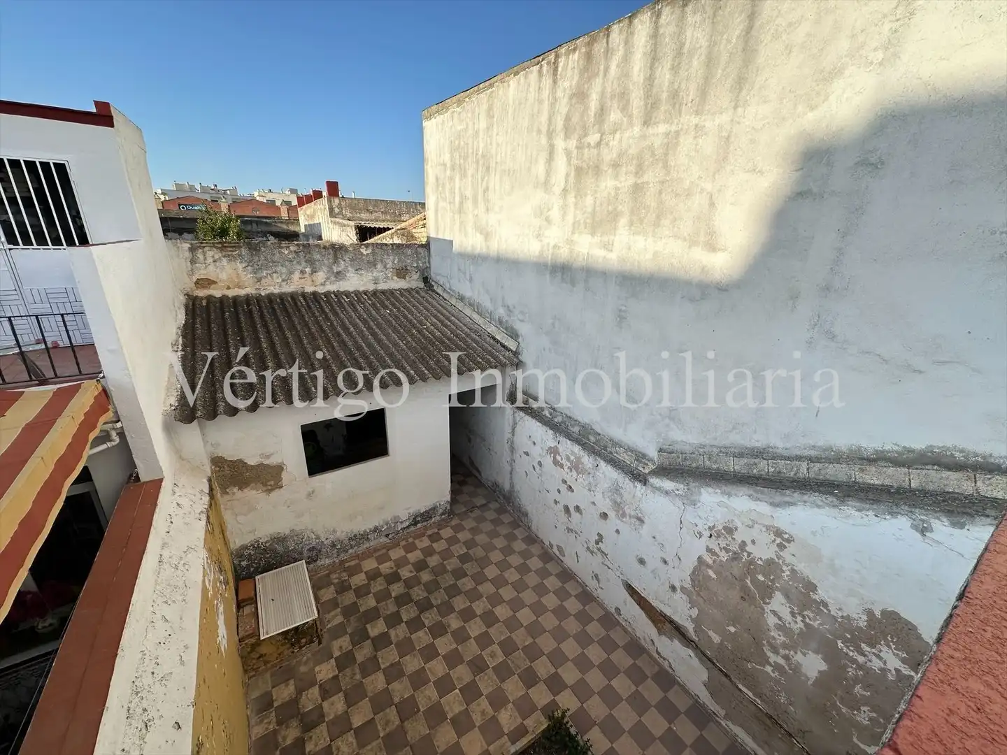 Terrace of Houses for sale in Dos Hermanas  with Terrace, Storage room and Balcony