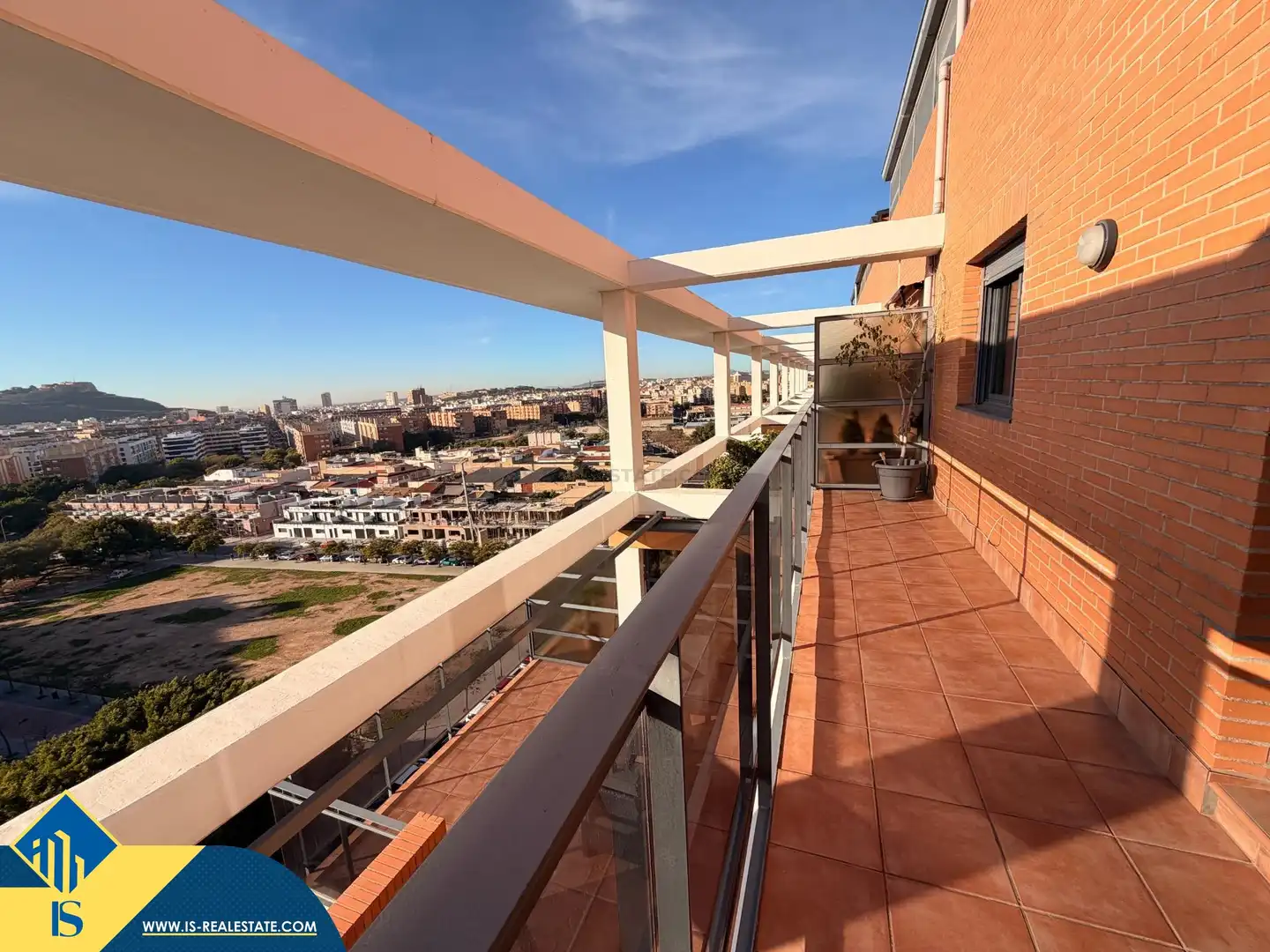 Terrace of Duplexes for sale in Alicante / Alacant  with Terrace, Furnished and Community pool