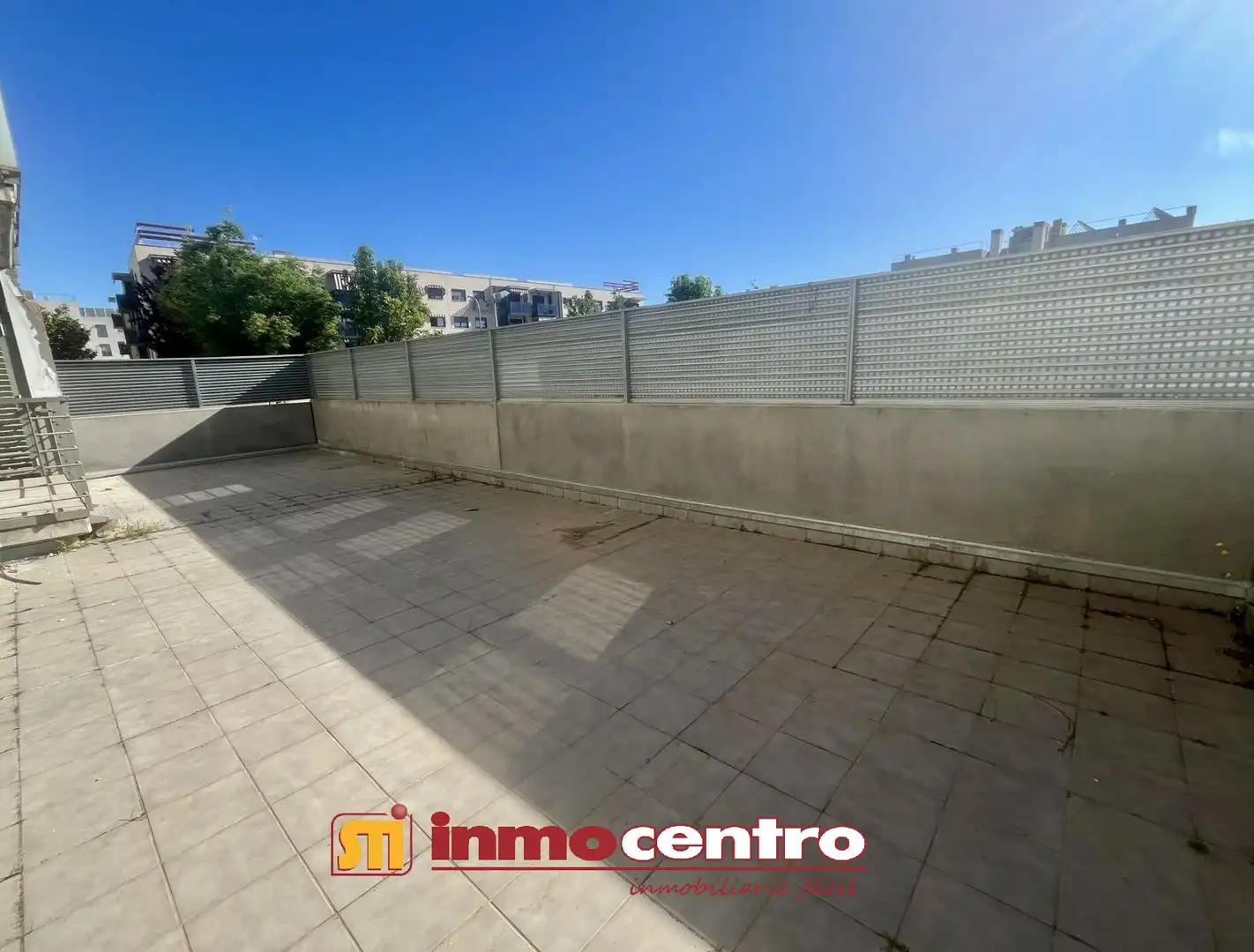 Exterior view of Flat for sale in Pinto  with Heating, Parquet flooring and Storage room