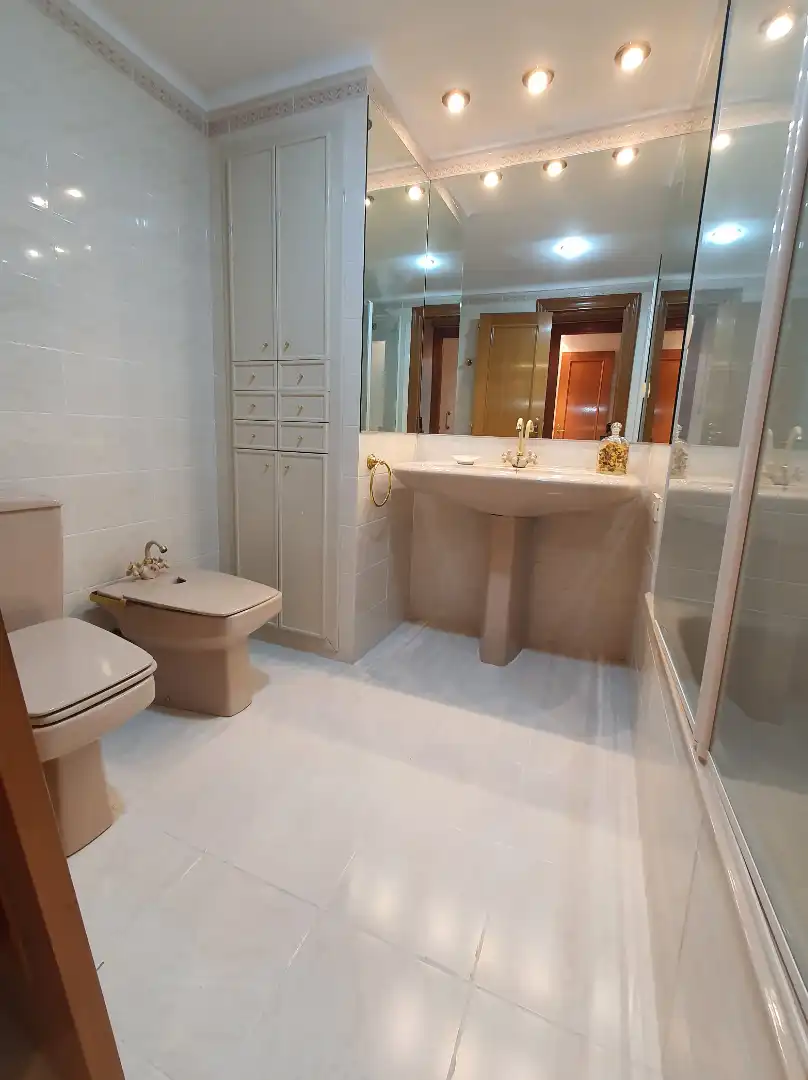 Piso con ascensor en venta en Centro, imagen 43