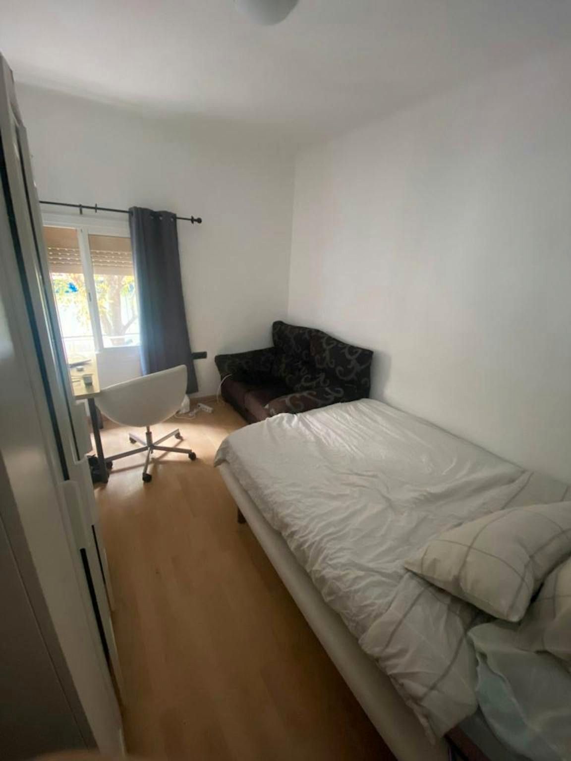 Schlafzimmer von Wohnung zur untervermieten in  Barcelona Capital mit Heizung und Waschmaschine