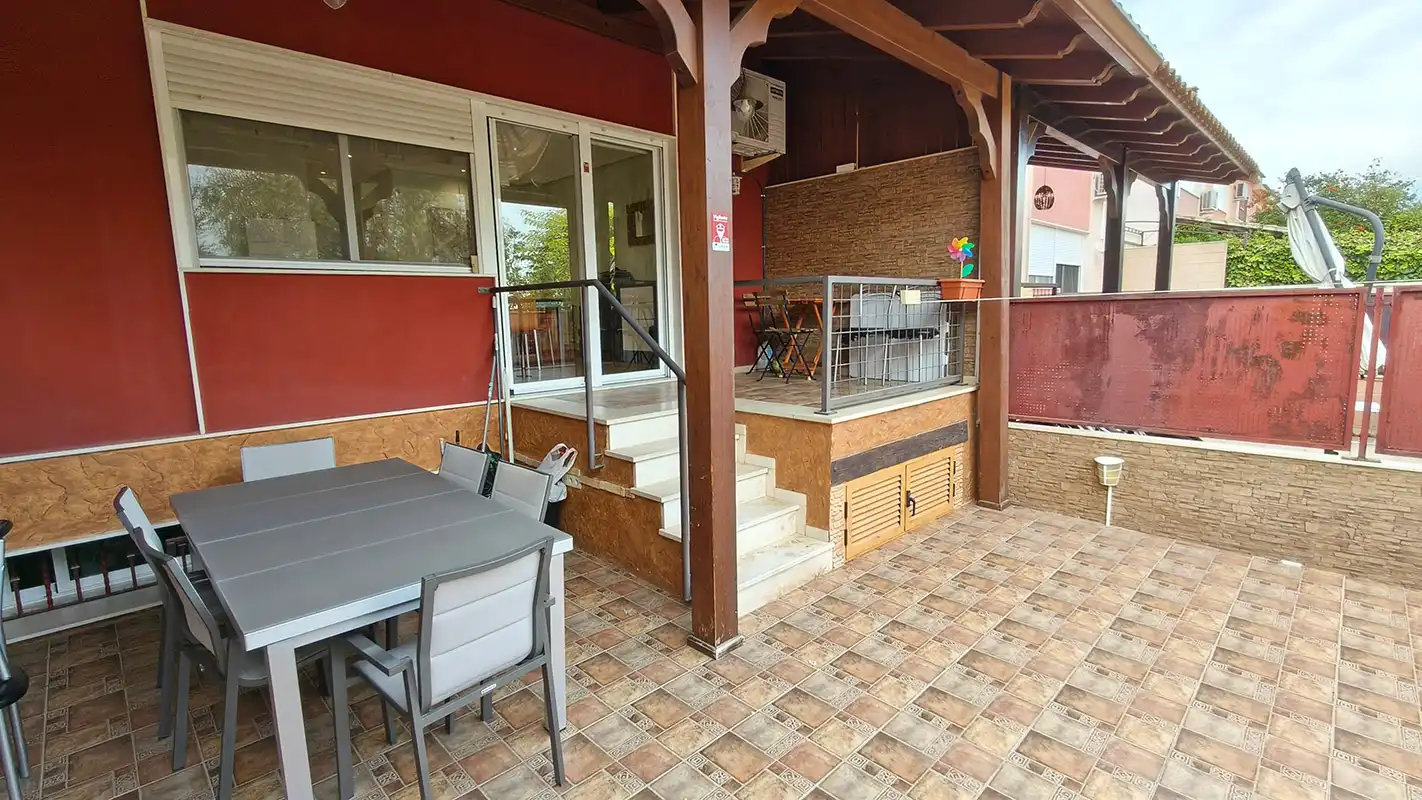 Terrace of Detached homes for sale in Pedanías Oeste