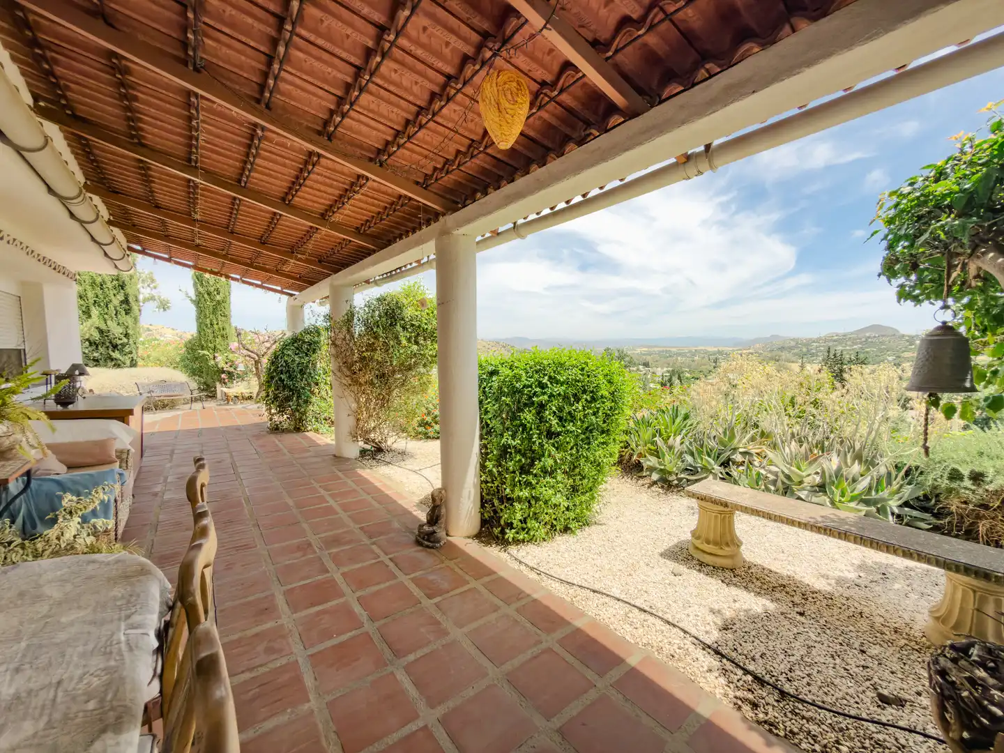 Terraza de Finca rústica en venta en Coín con Aire acondicionado, Trastero y Piscina