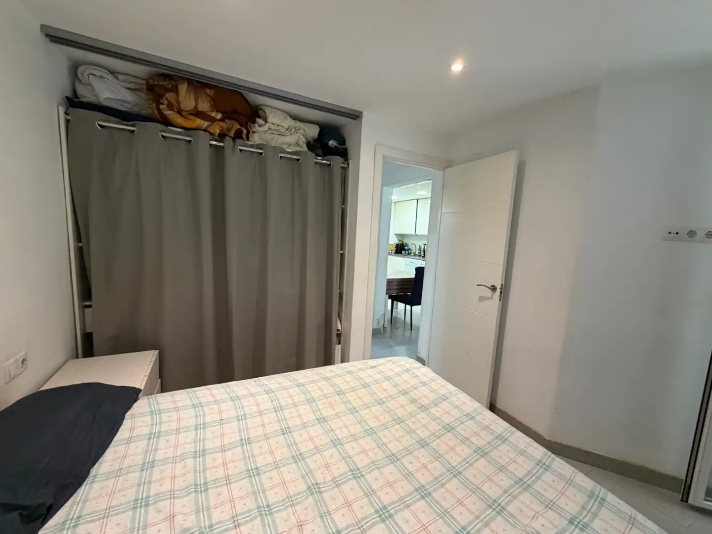 Appartement avec balcon à vendre à Carrer de Joaquim Serra, imagen 4