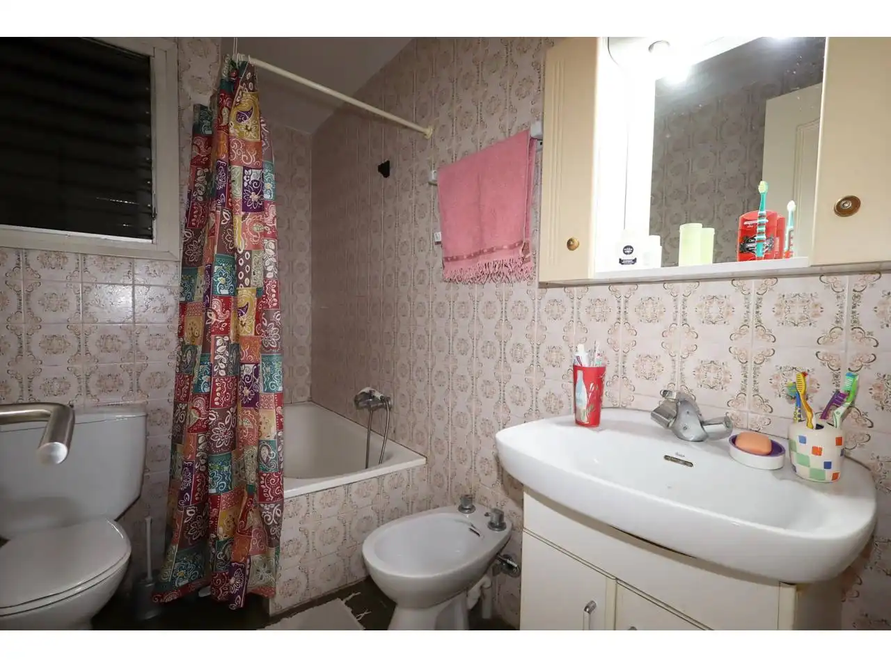 Baño de Piso en venta en Blanes con Calefacción, Terraza y Amueblado