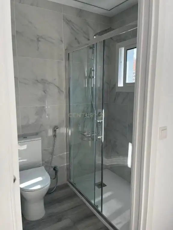 Bathroom of Buildings for sale in Fuengirola