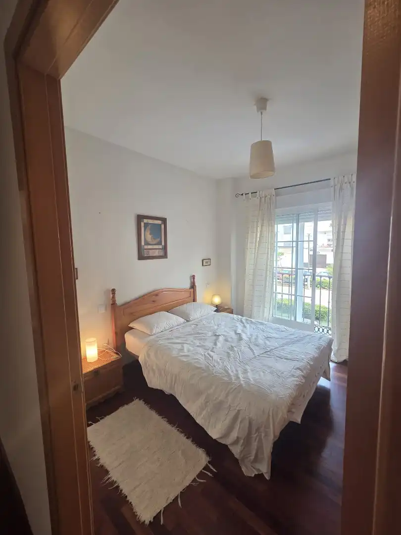 Schlafzimmer von Wohnungen zur Miete in Badajoz mit Klimaanlage, Heizung und Parkett