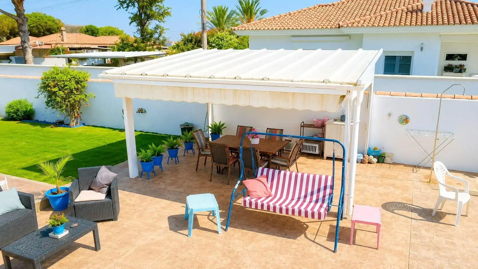 Terraza de Casa o chalet en venta en Chiclana de la Frontera con Jardín privado, Trastero y Piscina