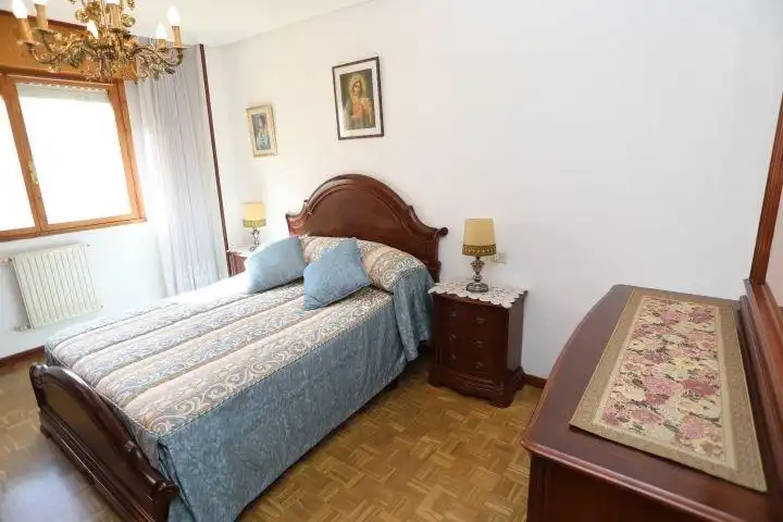 Bedroom of Flat for sale in Laviana  with Heating and Balcony