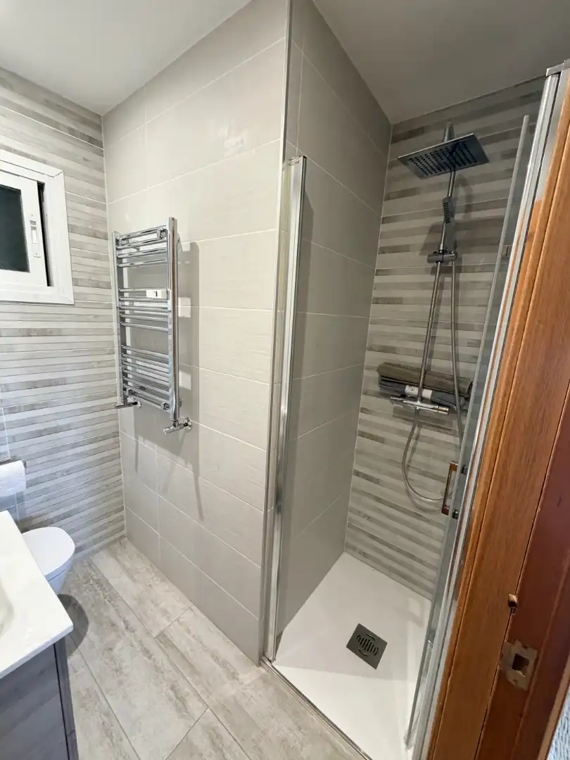 Baño de Piso en venta en Madrid con Aire acondicionado, Calefacción y Parquet
