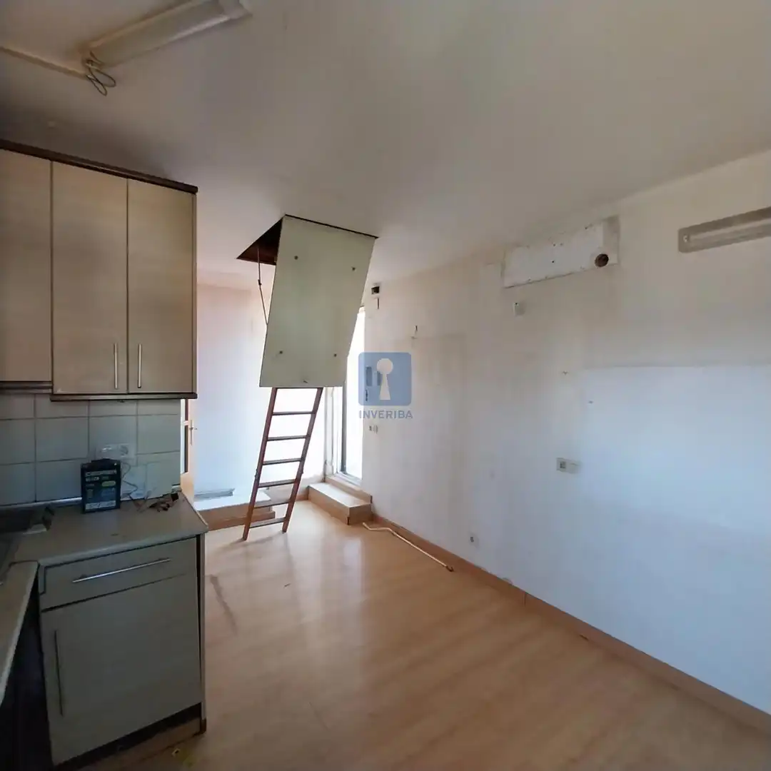 Attic for sale in Esplugues, La Gavarra