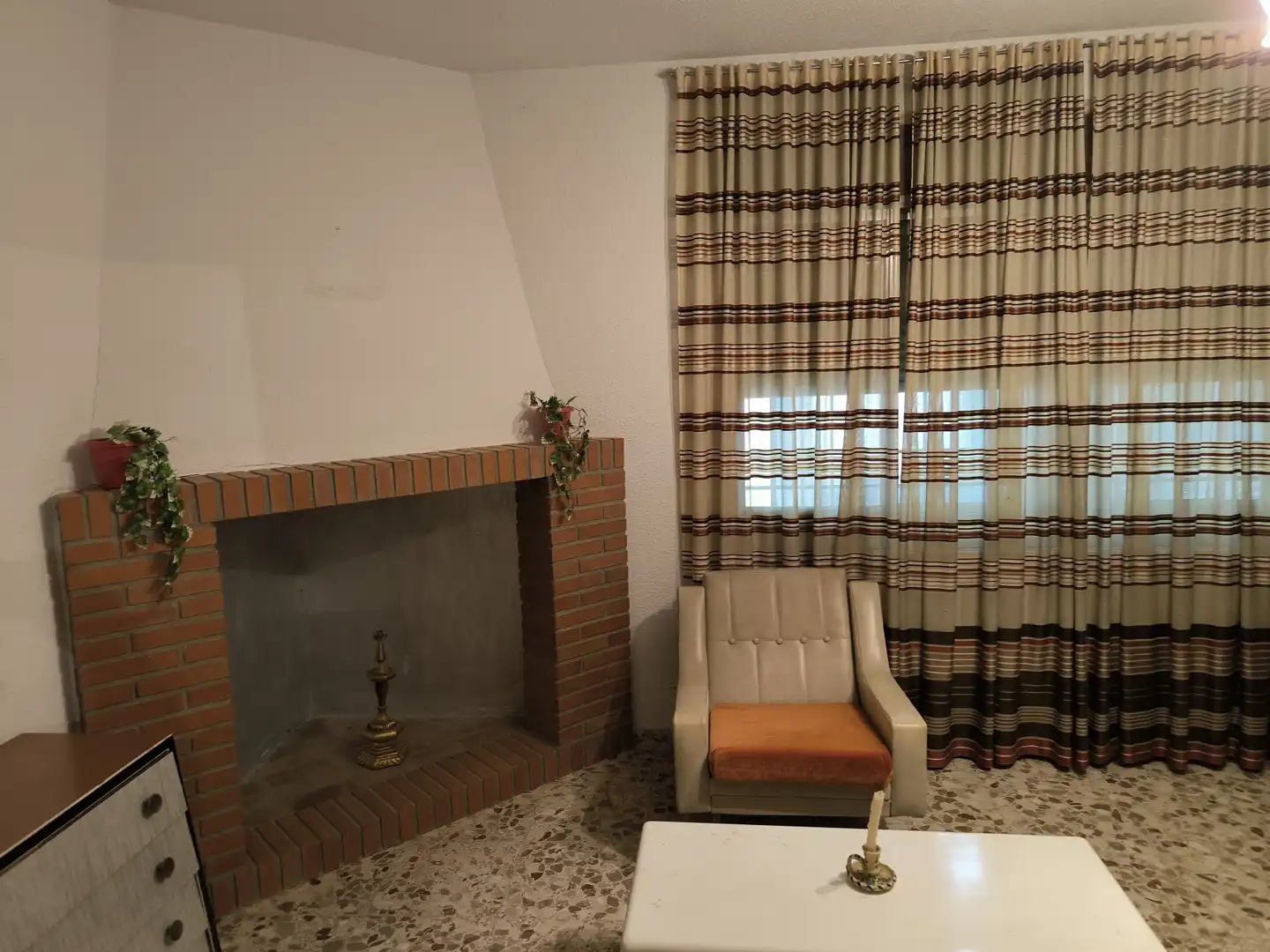Living room of Houses for sale in Piedrabuena  with Heating, Furnished and Oven