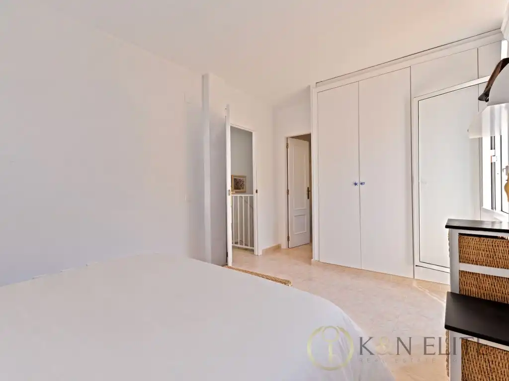 Dormitori de Casa o xalet en venda en Cullera