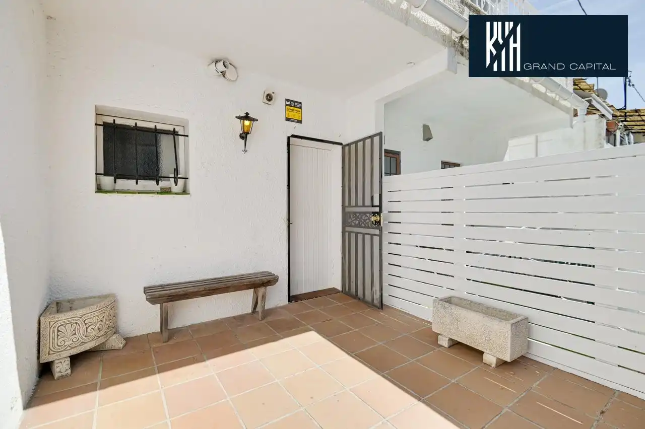 Apartamento en venta en Calle MARGARIDA 29