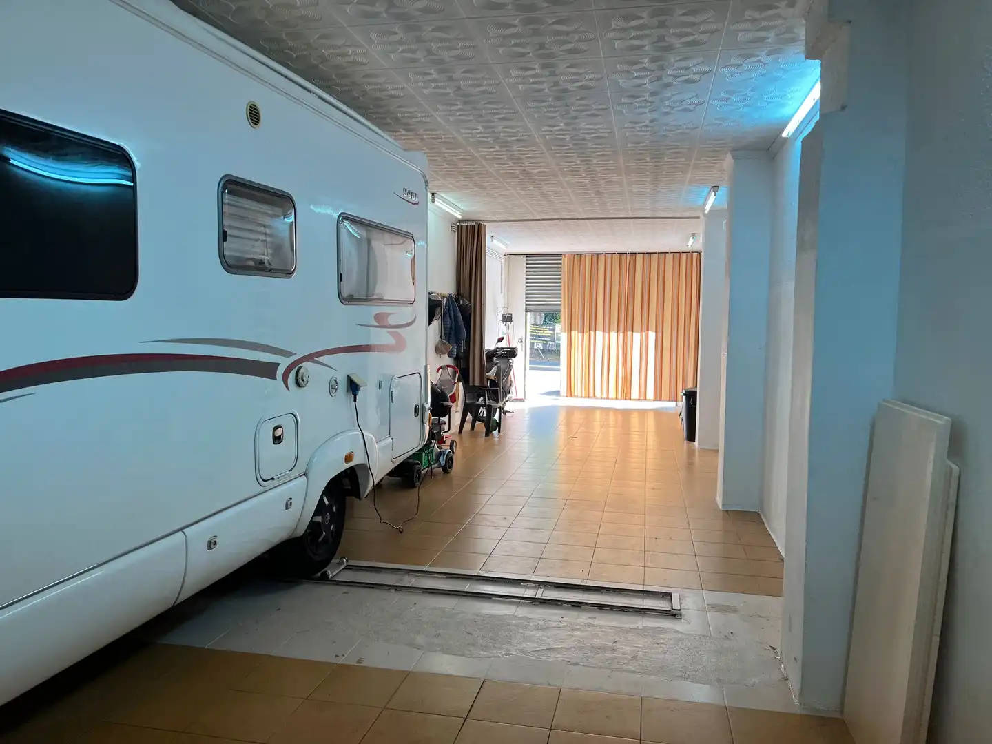 Aparcament de Local de lloguer en Sabadell