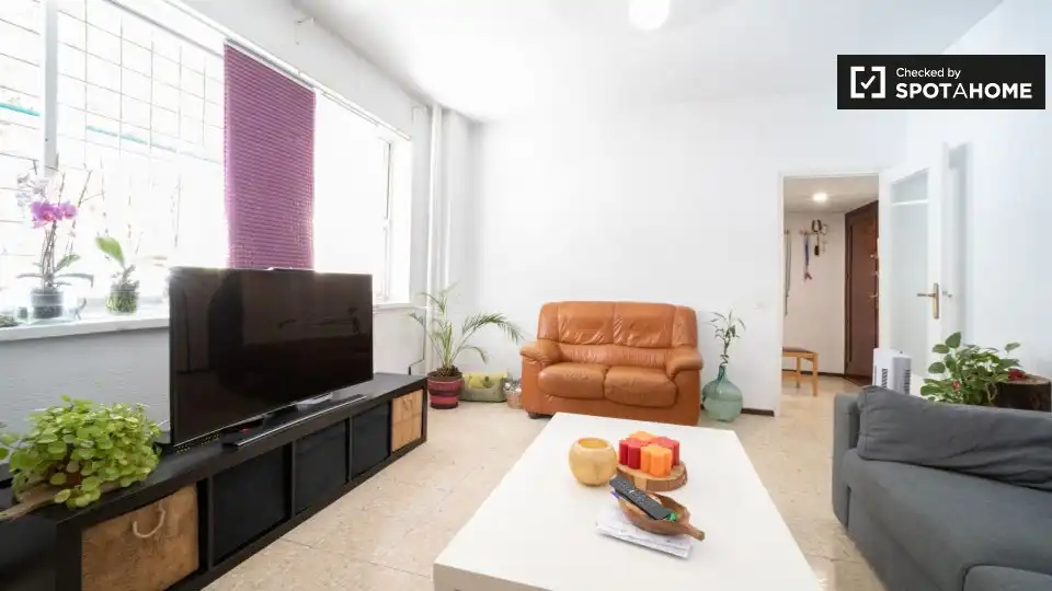 Room in Valdezarza