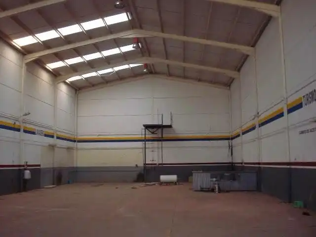 Nau industrial en venda a Hinojosa del Duque