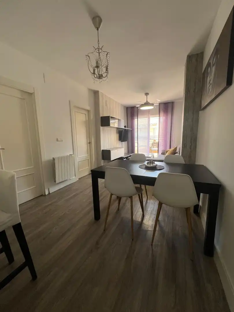 Flat with pool to rent in Calle Francisco de Orellana 2, imagen 5