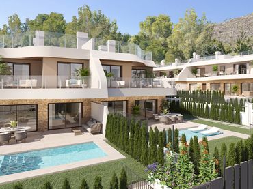 Casa pareada con balcón en venta en Peguera