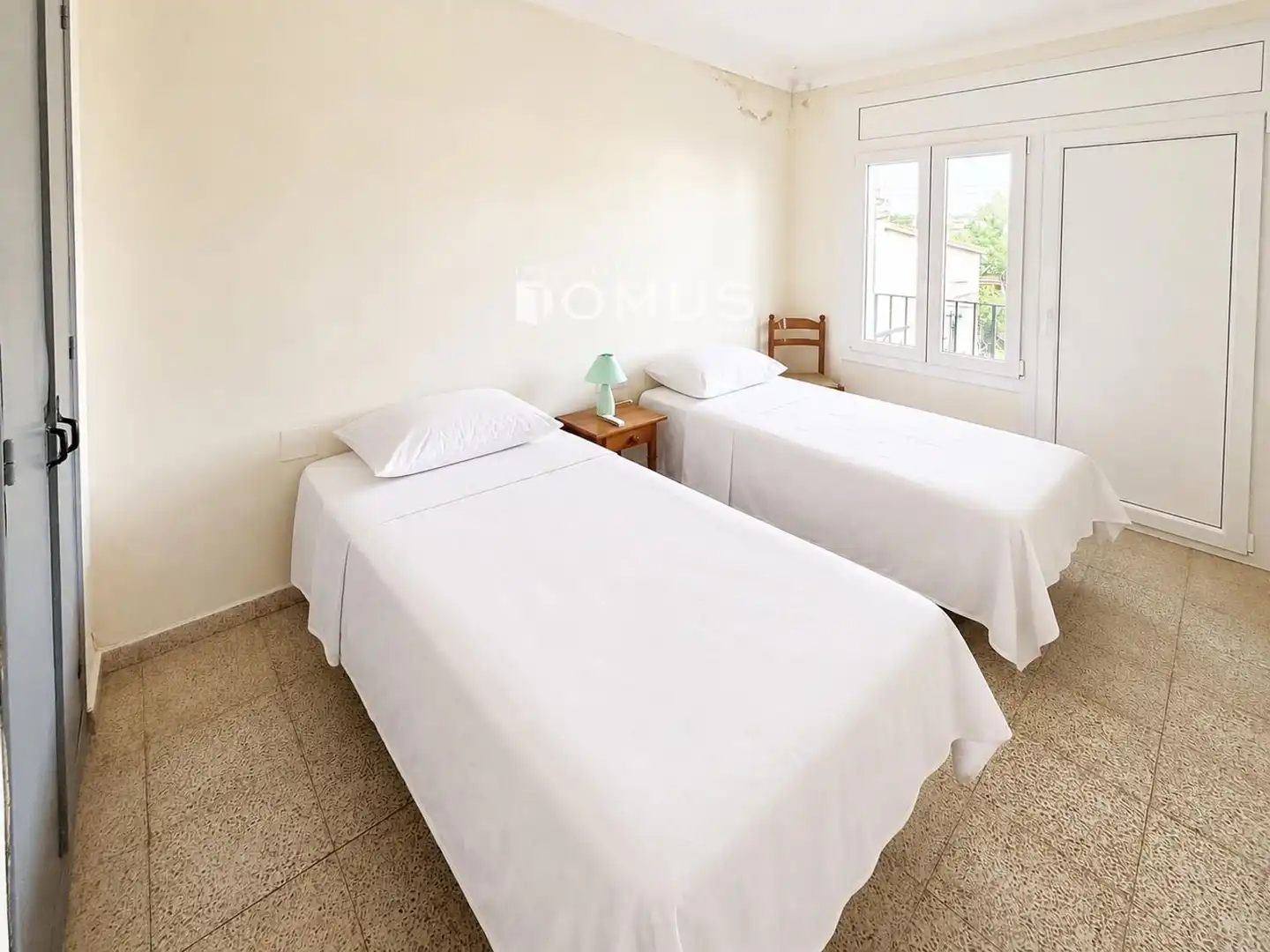 Bedroom of Flat for sale in L'Escala  with Air Conditioner, Heating and Terrace