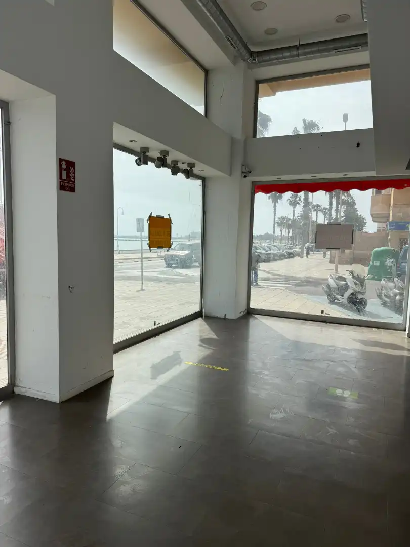 Commercial properties for rent in Melilla