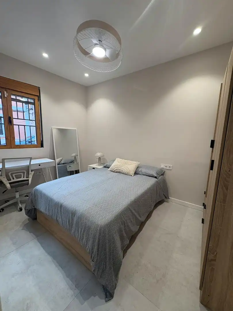 Habitación de Piso para compartir en Moncada con Aire acondicionado, Calefacción y Jardín privado
