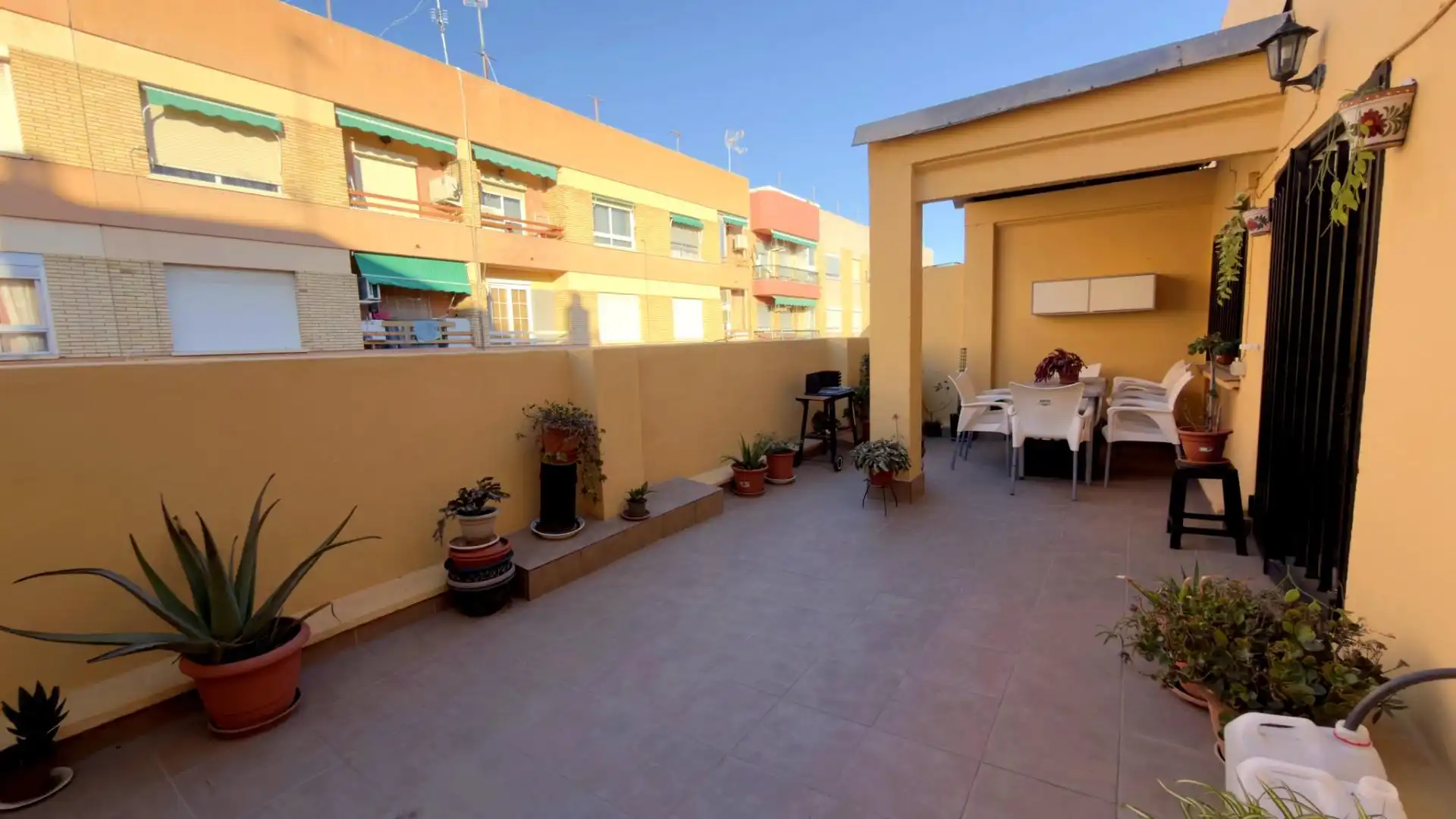 Terrasse von Dachboden zum Verkauf in Massamagrell mit Terrasse und Abstellraum