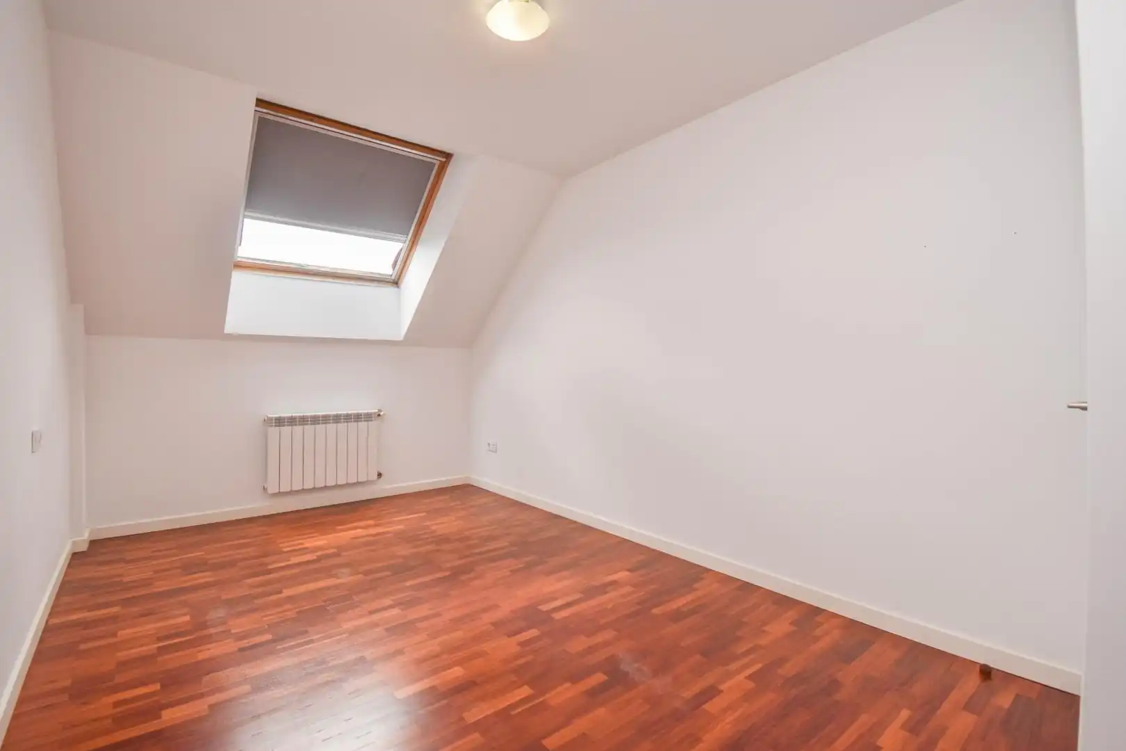Àtic de lloguer en Cambre  amb Calefacció, Parquet i Terrassa