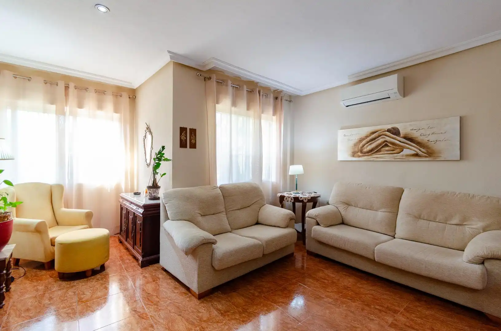 Houses for sale in Calle San Eduardo, 1, Los Dolores