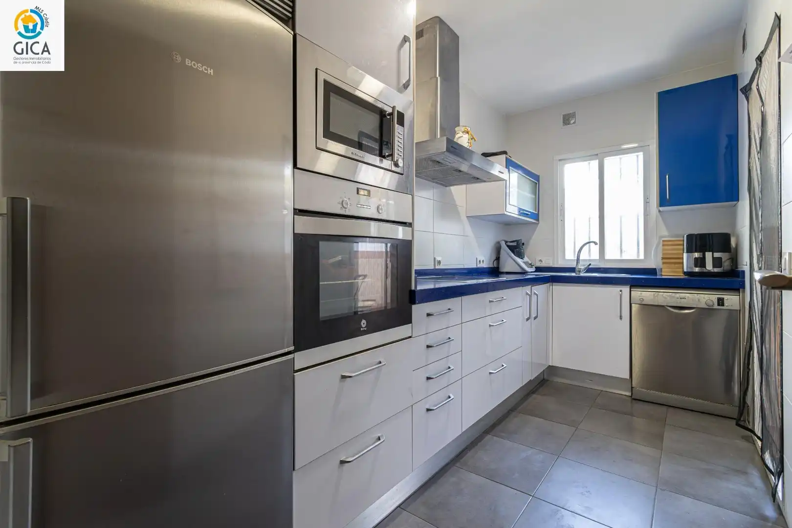 Casa aparellada amb terrassa en venda a El Retiro - Parque Atlántico - Ronda este, imagen 29