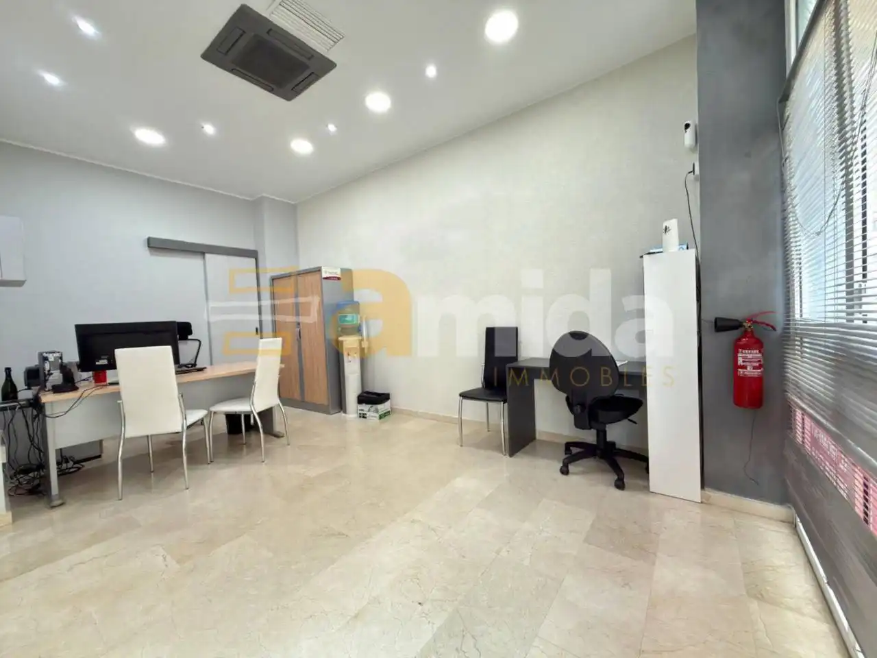Local en venta en Vallparadís - Antic Poble de Sant Pere