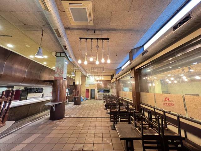 Local comercial en Venta en Colloto