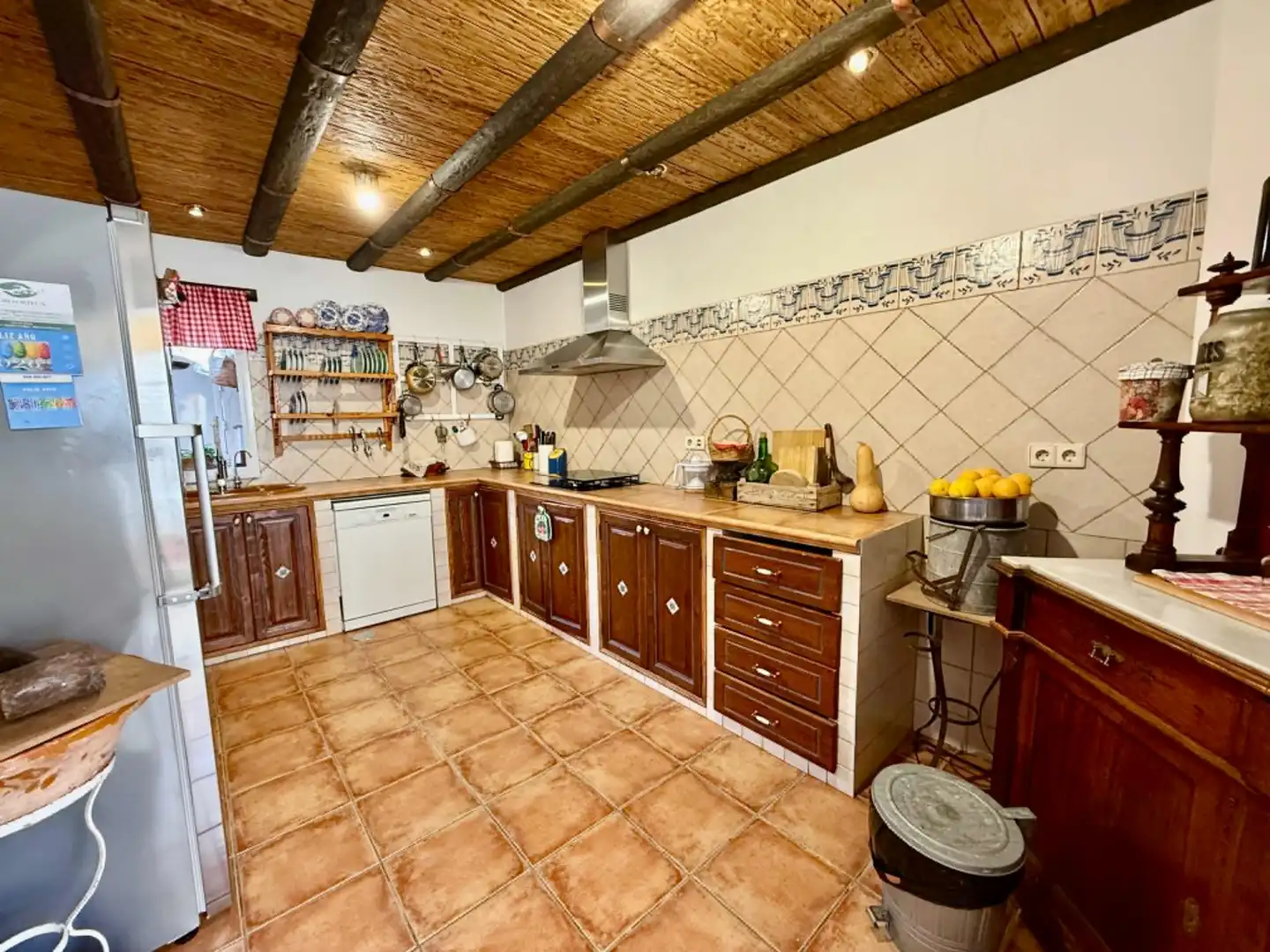 Kitchen of Detached homes for sale in Marbella  with Terrace, Swimming Pool and Community pool