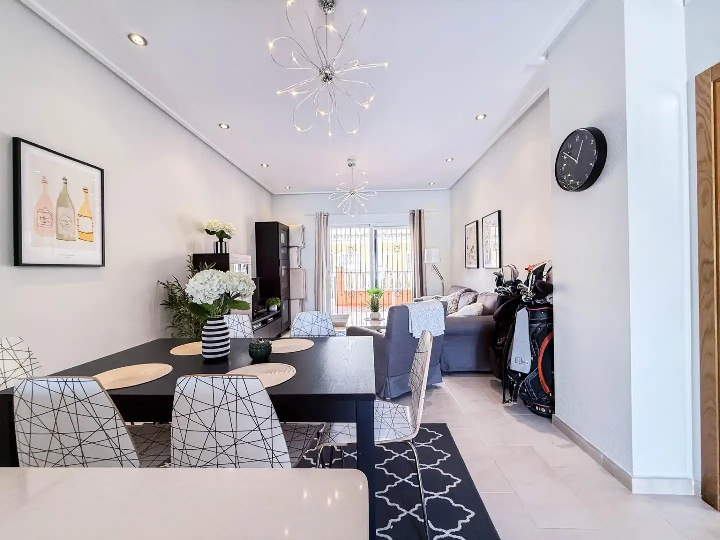 Menjador de Apartament en venda en Orihuela amb Aire condicionat, Jardí privat i Terrassa