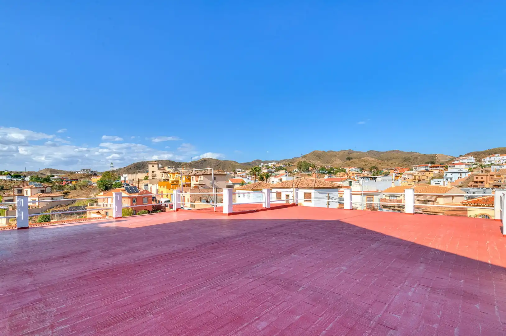 Vista exterior de Edifici en venda en Málaga