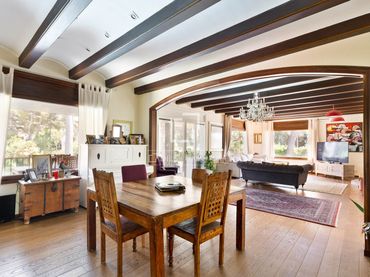 Villa con balcone in vendita a Bellamar