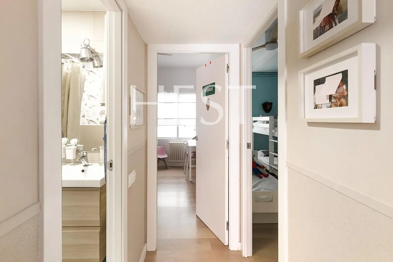 Habitación de Piso en venta en Barcelona con Calefacción, Parquet y Trastero